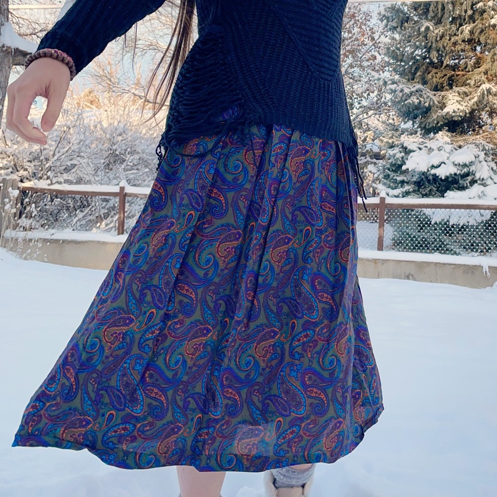Vintage Random Sportswear Paisley Print Midi Skirt